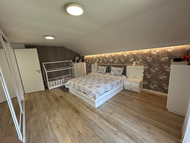 Elternschlafzimmer Blick 2 Einfamilienhaus Gummersbach